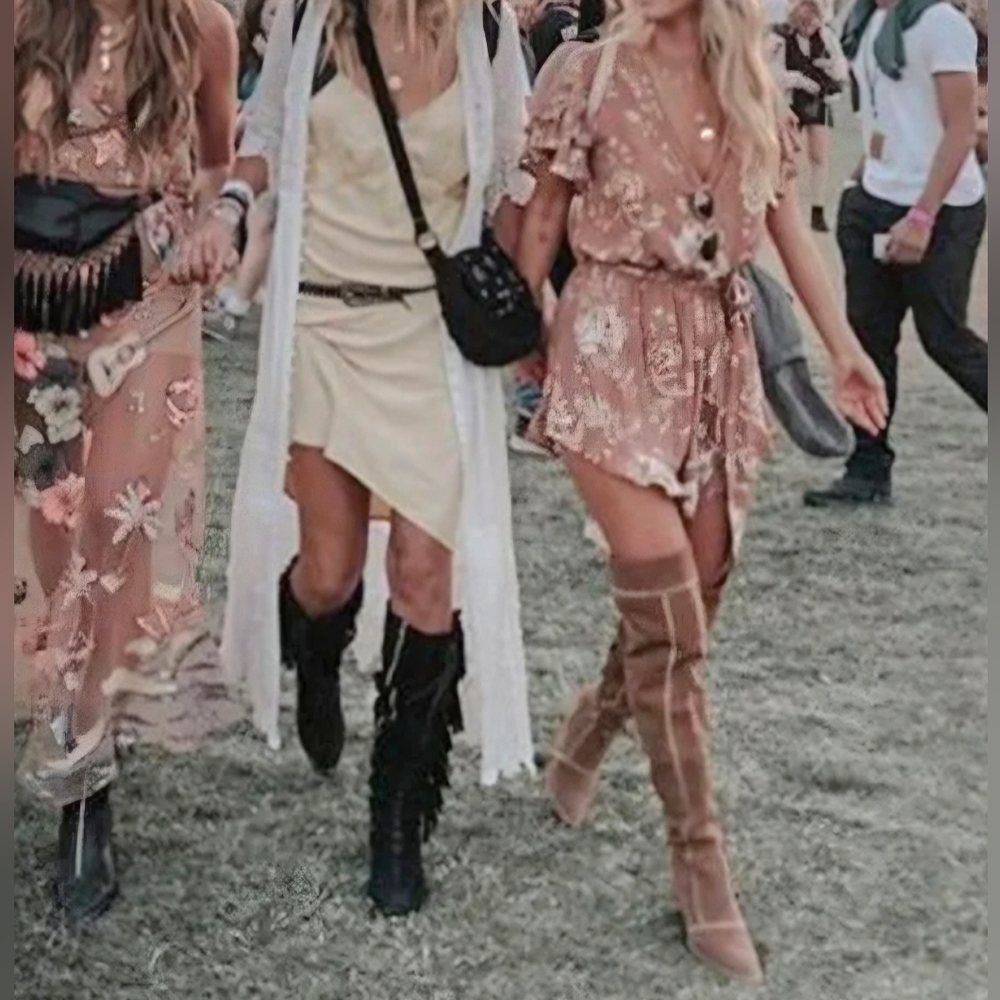 Spell & The Gypsy Zephyr Tan Over the Knee Boots Size 40 NEW - Picture 5 of 13